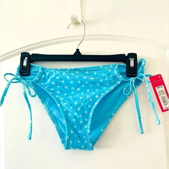Xhilaration Women’s Baby Blue Floral Bikini Bottom Medium Size - Picture 9 of 10